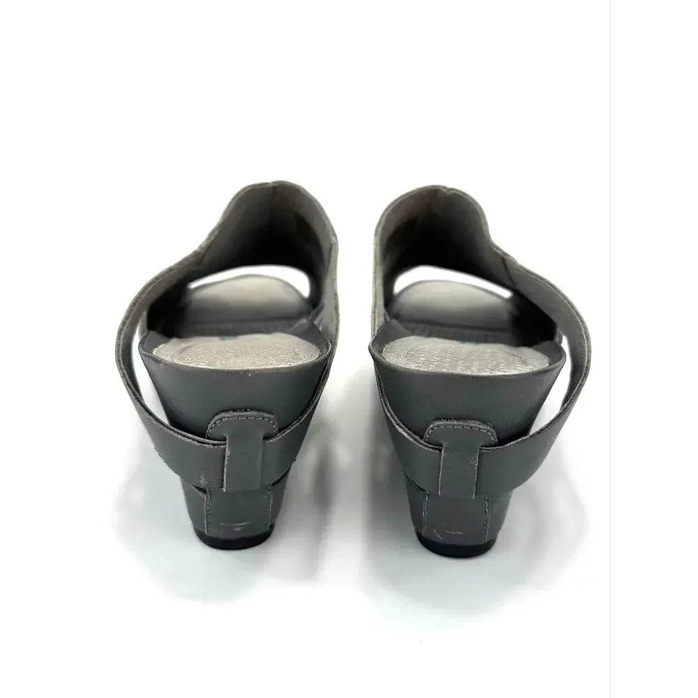Tsubo Wedge Platform Sandal Size 7.5/38.5 Gray Leather Slide-In Comfort Heels